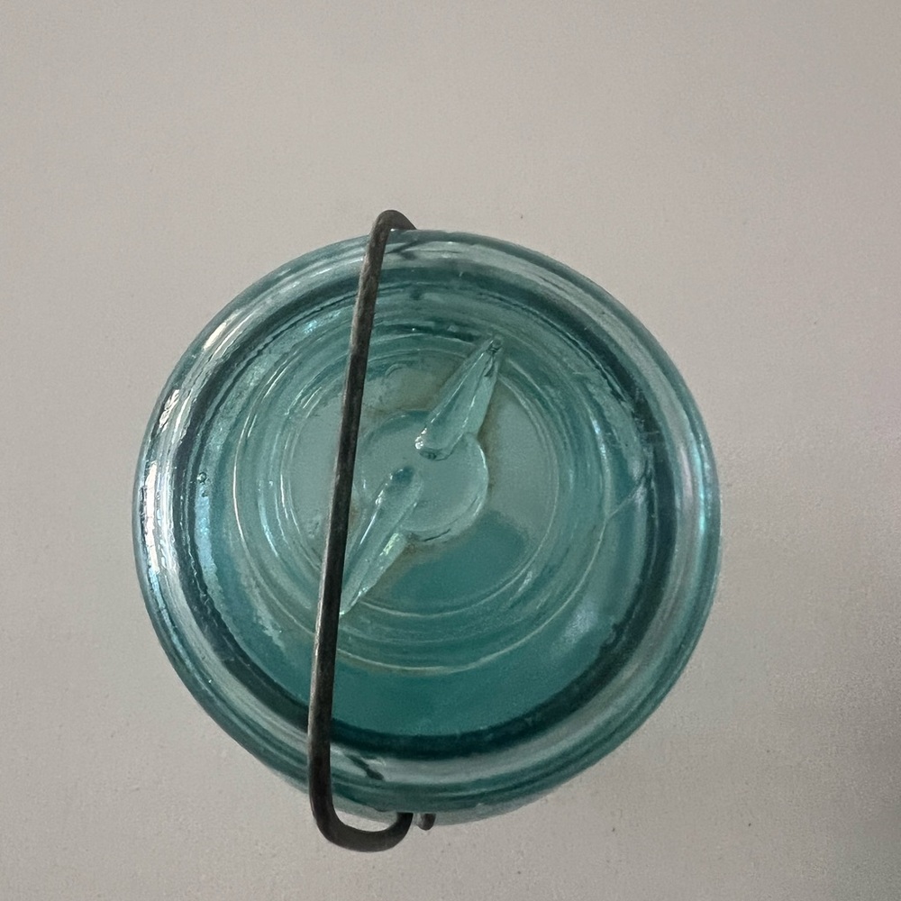Vintage Blue Ball Quart Glass Container - Picture 2 of 5
